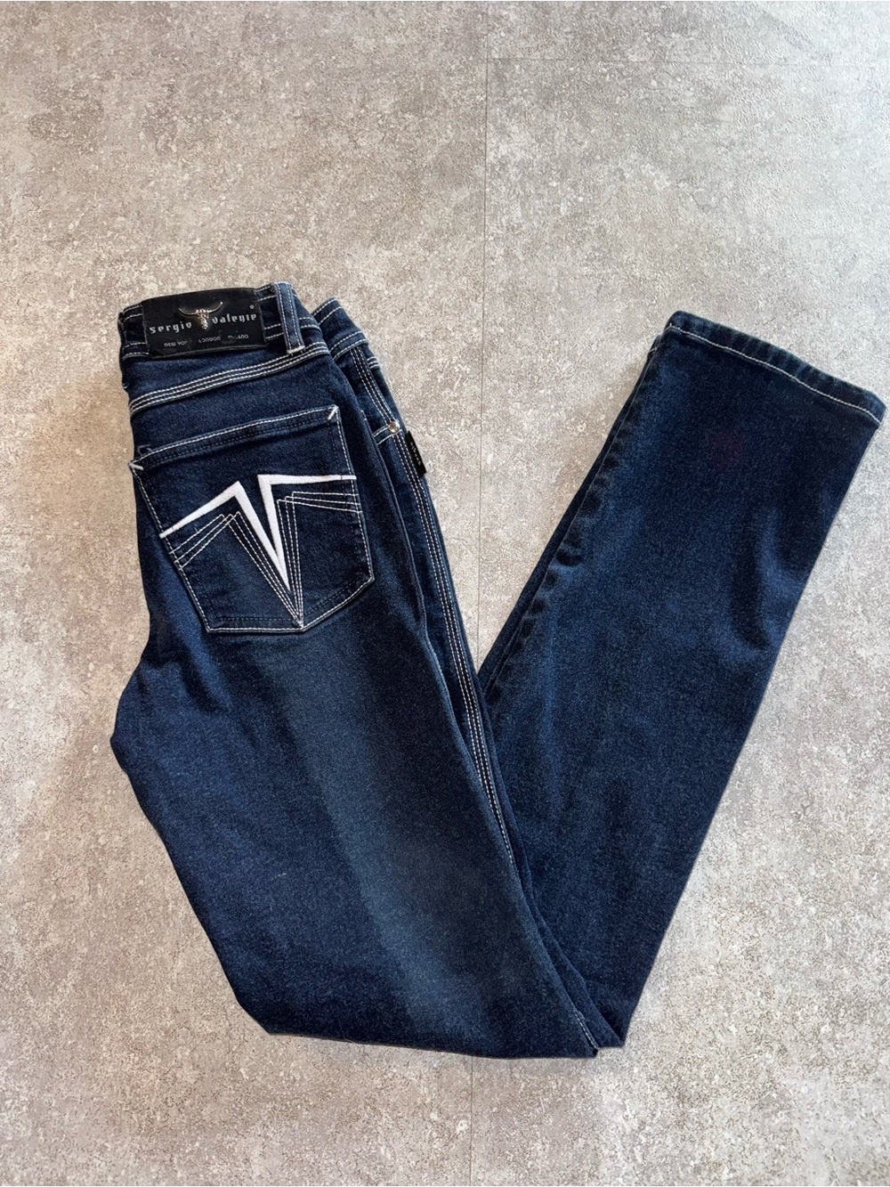 Vintage Sergio Valente Dark Wash Denim Jeans White V Pocket Embroidery Size 25